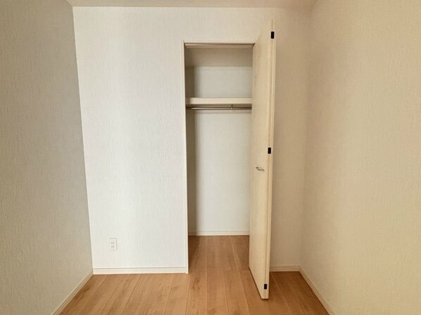 サンライズ本町の物件内観写真